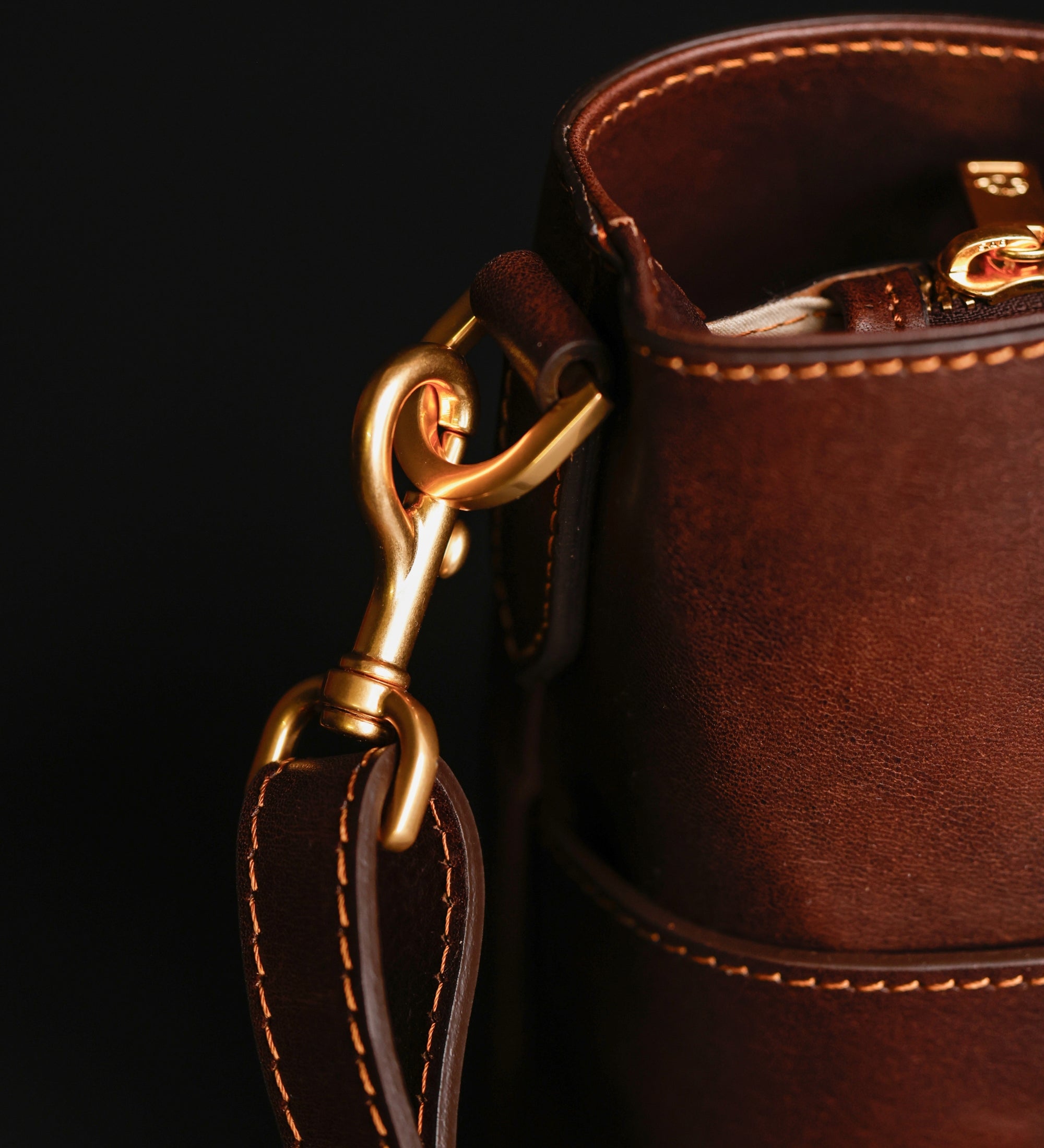 Borsa in pelle da donna a mano e a spalla - Camilla