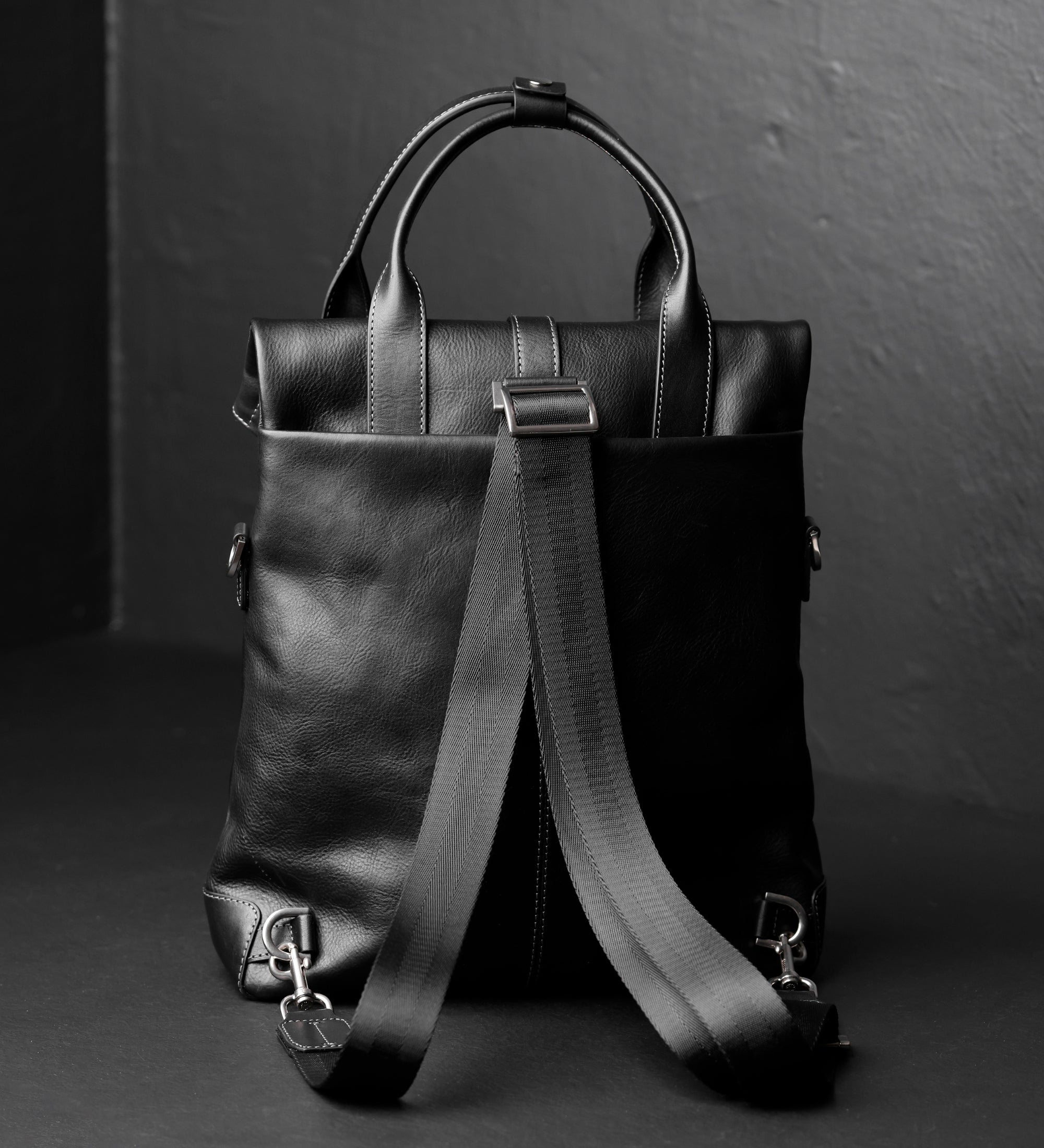 Zaino donna in pelle convertibile in borsa a spalla - The Awakening