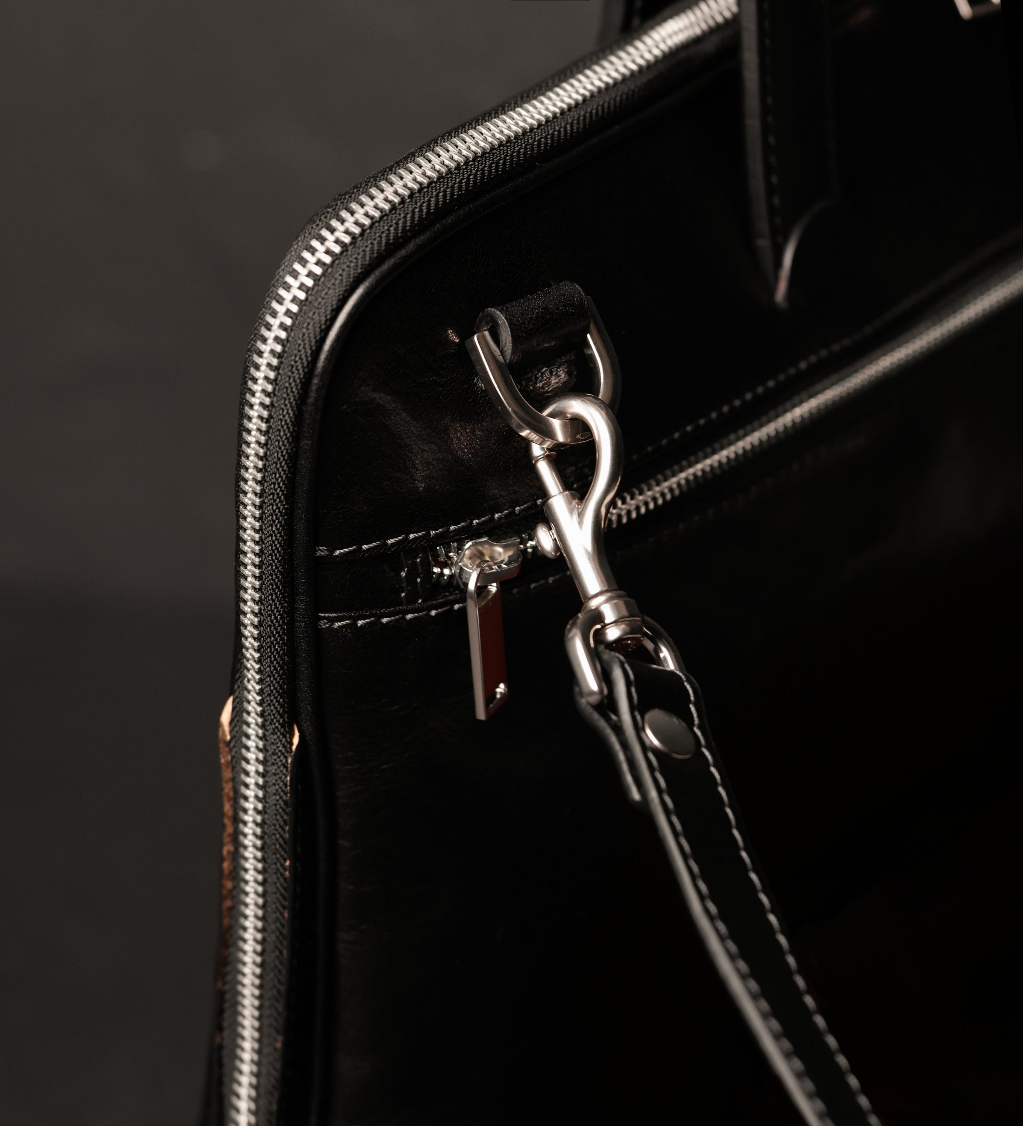 Cartella porta PC in pelle - Brave New World