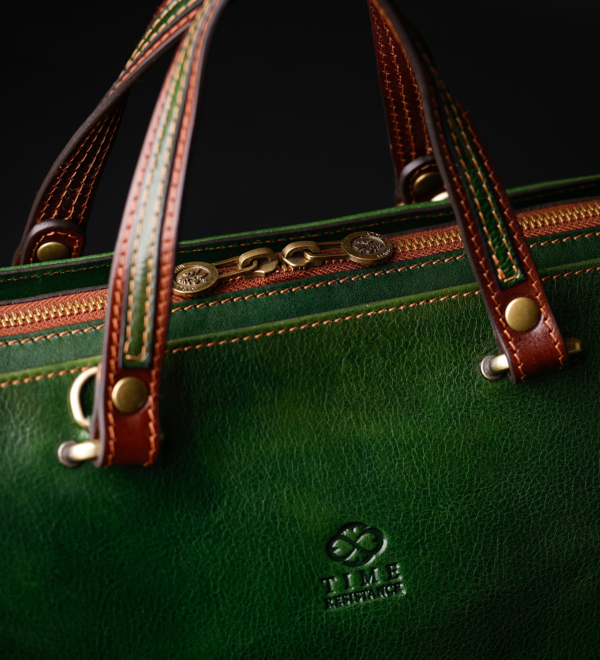 Borsa Tote a spalla in pelle donna – The Scarlet Letter