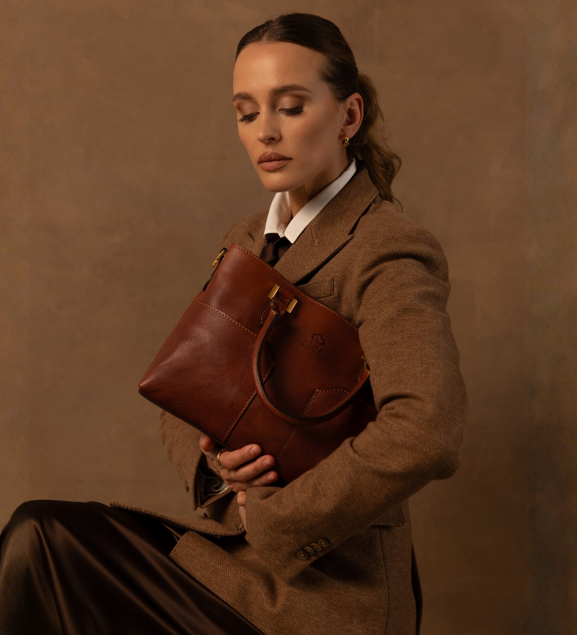 Borsa in pelle da donna a mano e a spalla - Camilla