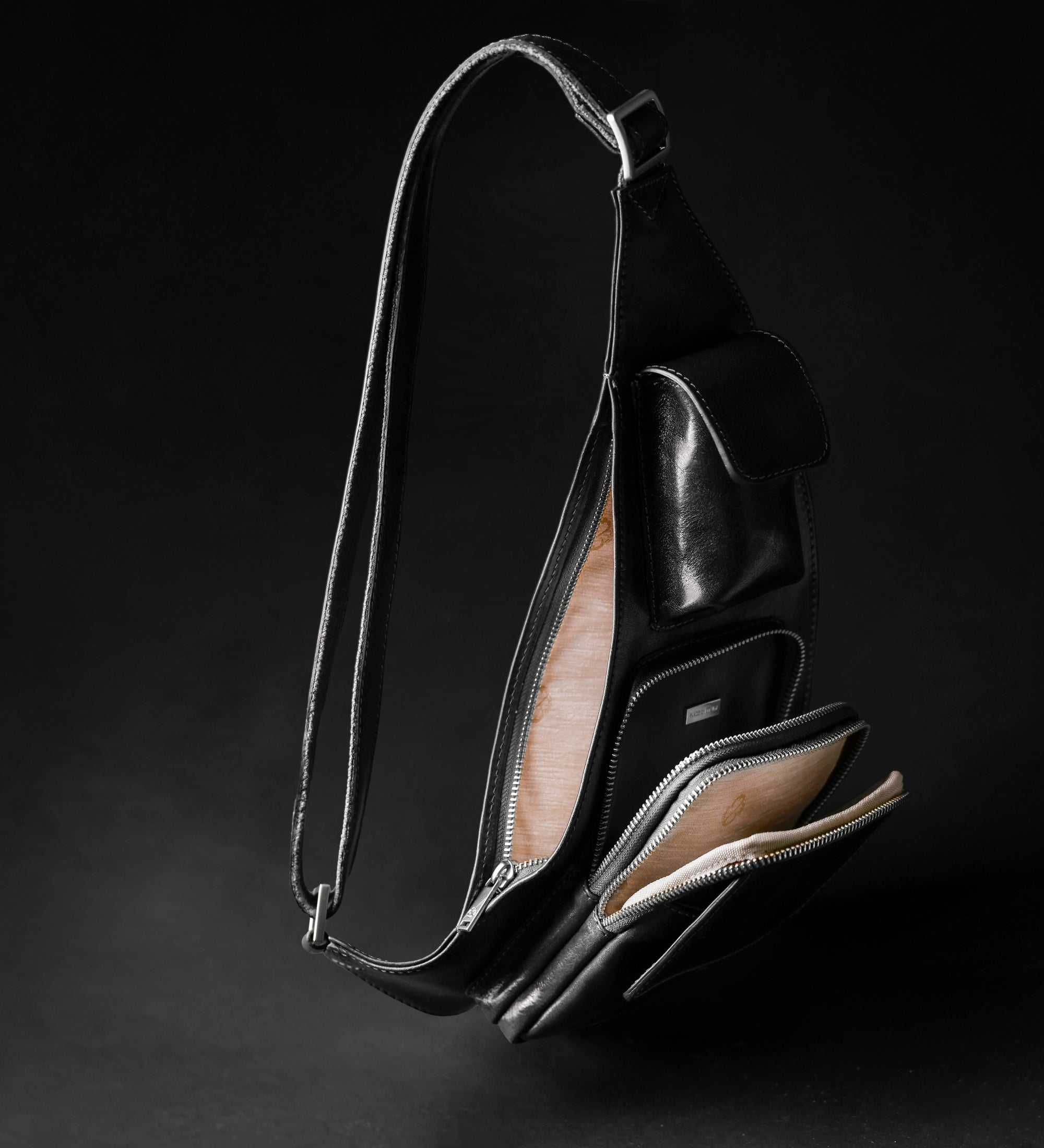 Borsa monospalla a tracolla in pelle - The Monk