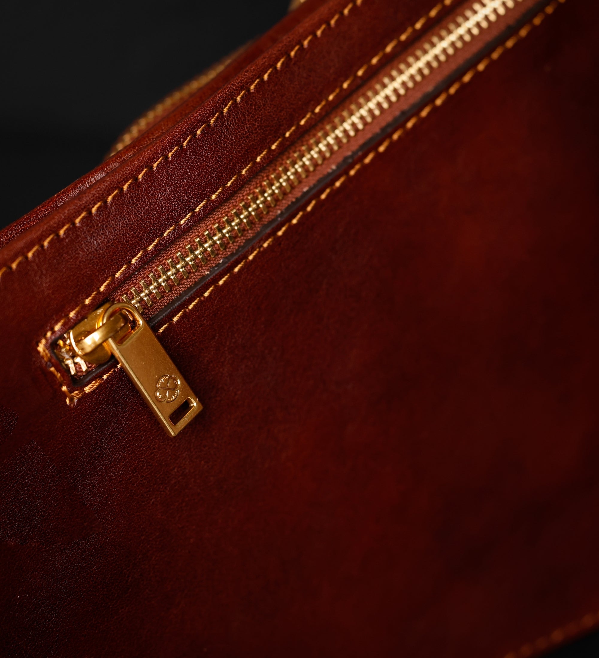 Borsa monospalla a tracolla in pelle - The Monk