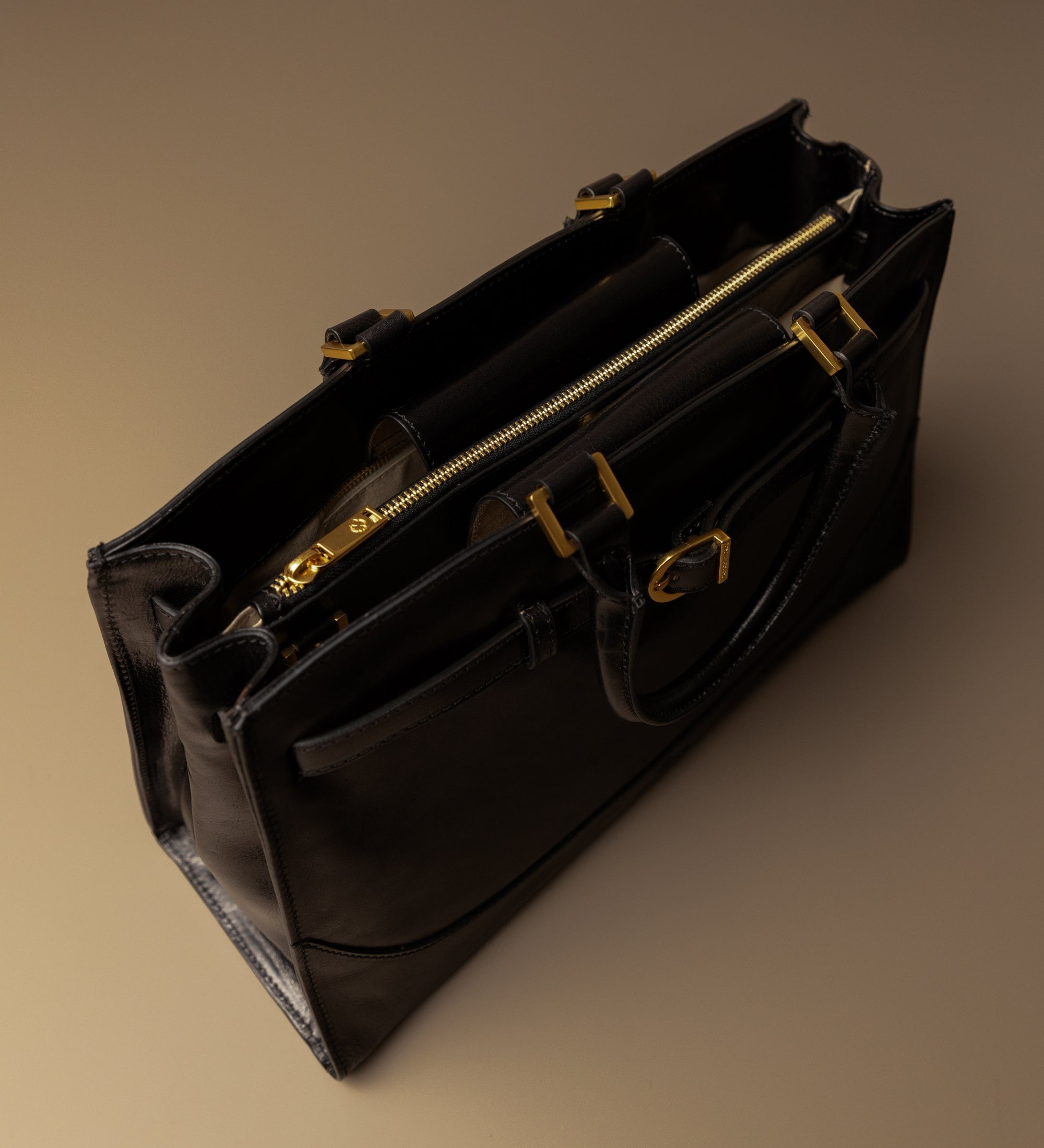 Borsa in pelle da donna a mano - Shirley