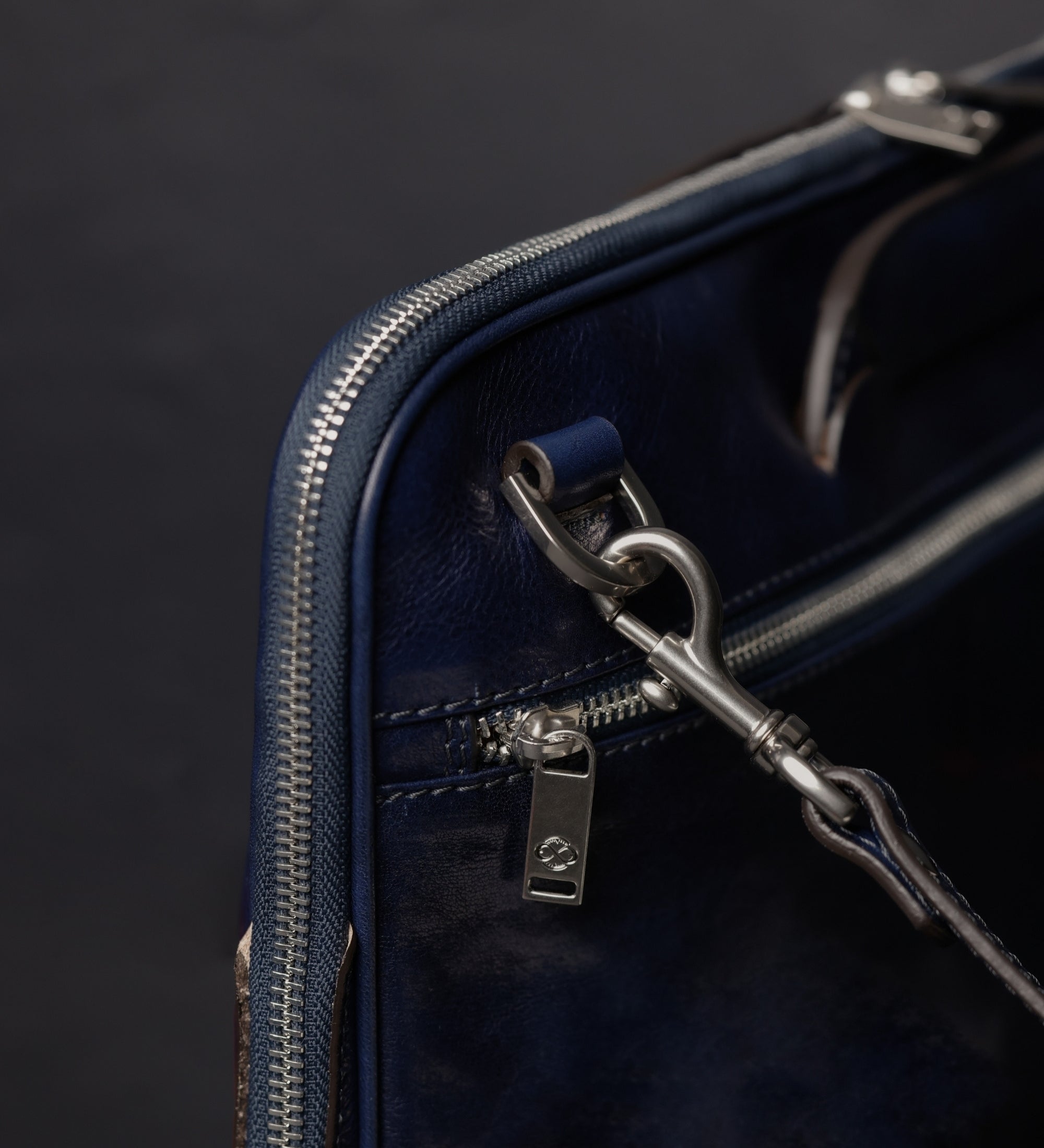 Cartella porta PC in pelle - Brave New World