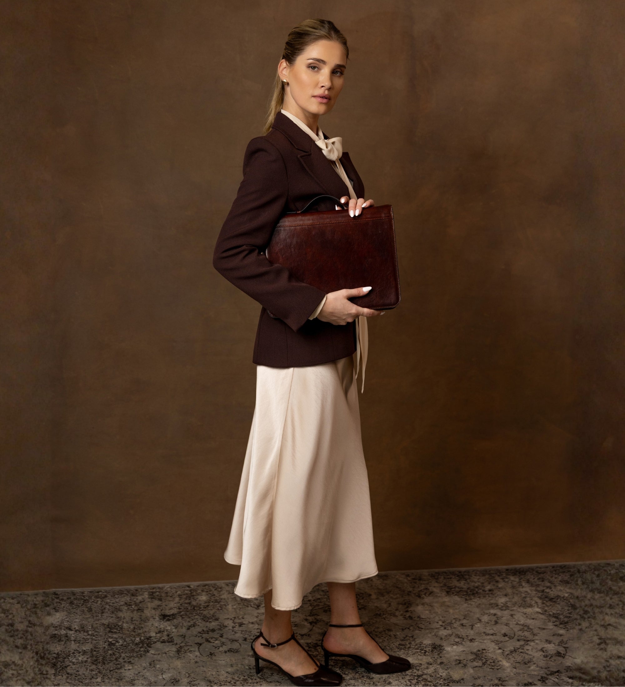 Portadocumenti in pelle con raccoglitore donna - Joy in the Morning