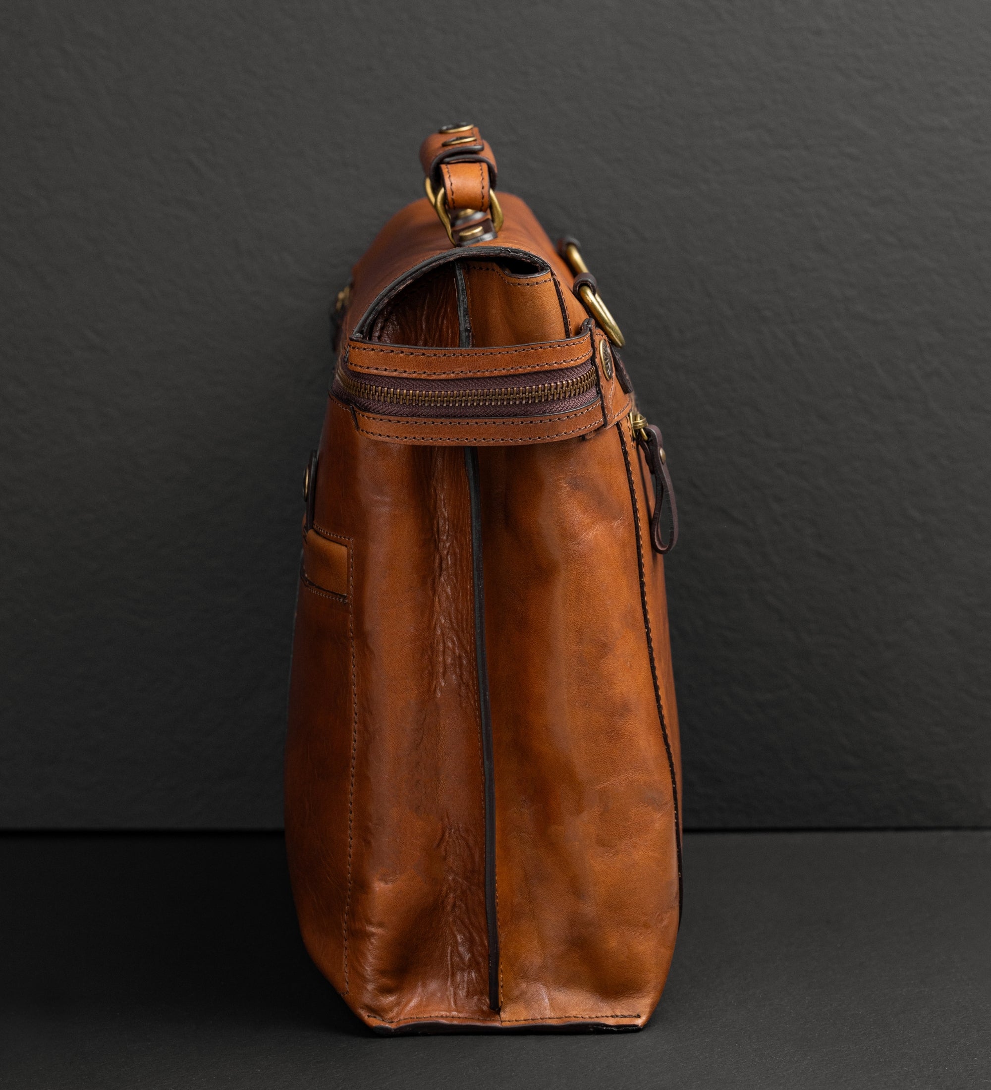 Cartella in pelle marrone per PC - From Here to Eternity