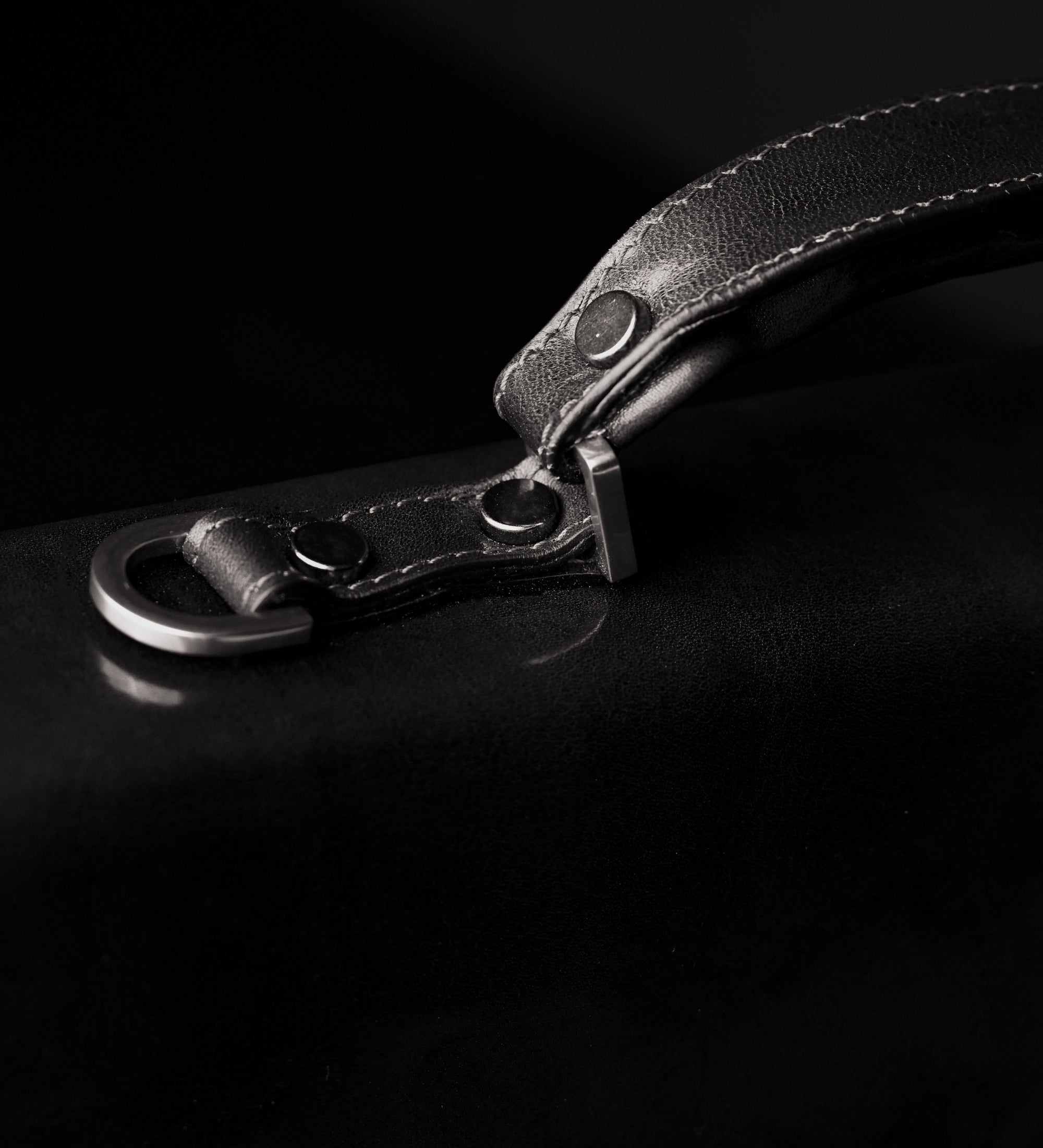 Cartella da lavoro in pelle dal design classico - The Magus