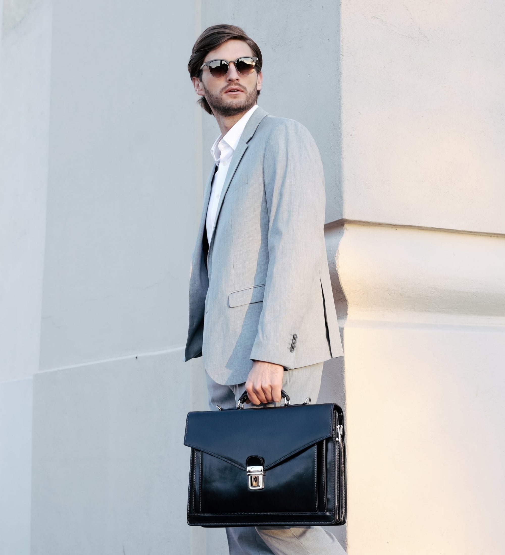 Cartella da lavoro in pelle dal design classico - The Magus