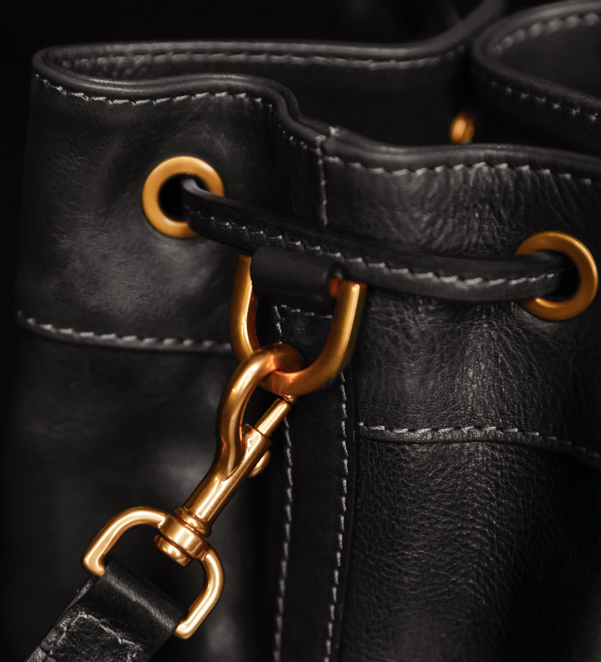 Borsa a secchiello in pelle donna - Light In August