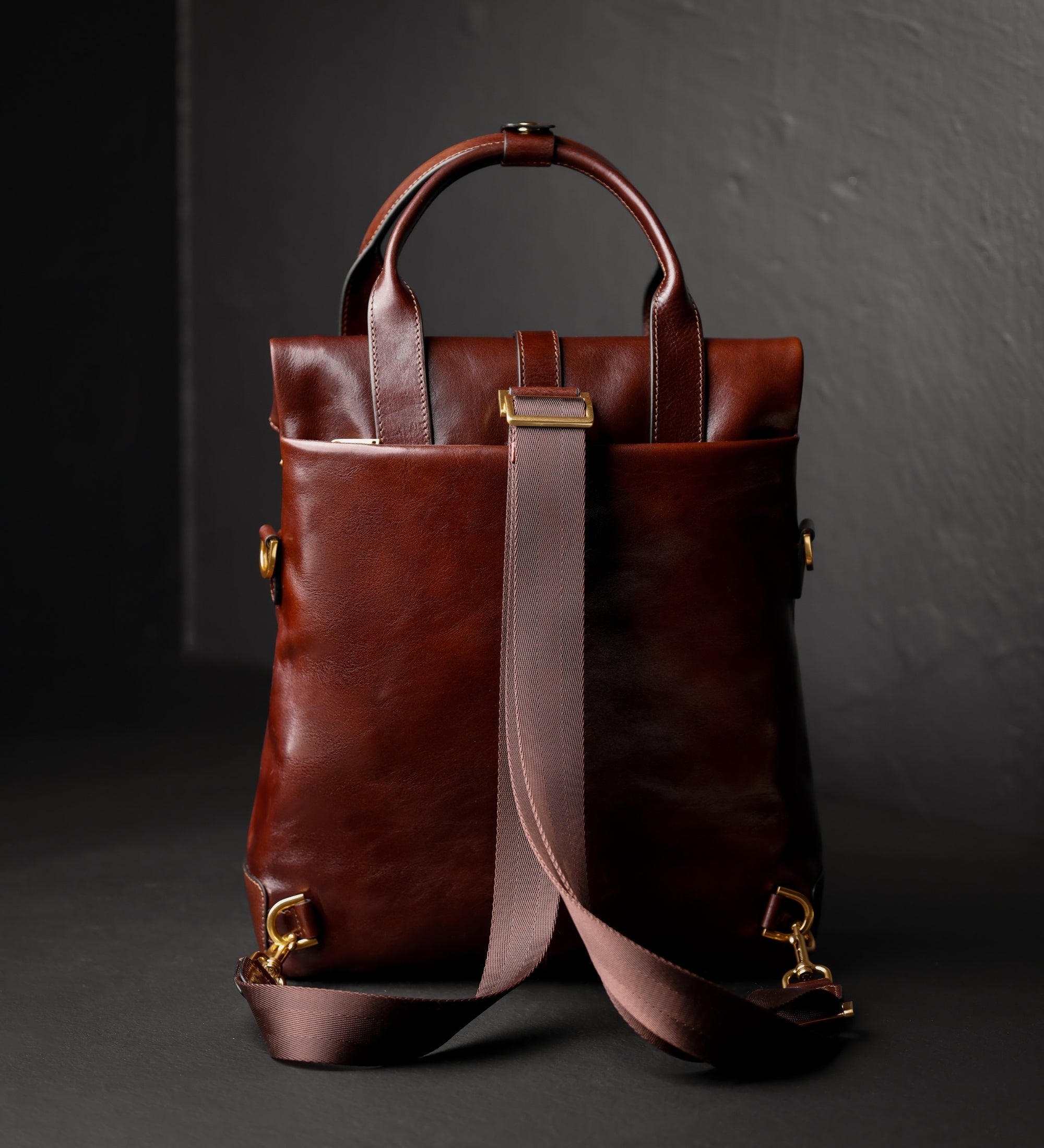 Zaino donna in pelle convertibile in borsa a spalla - The Awakening