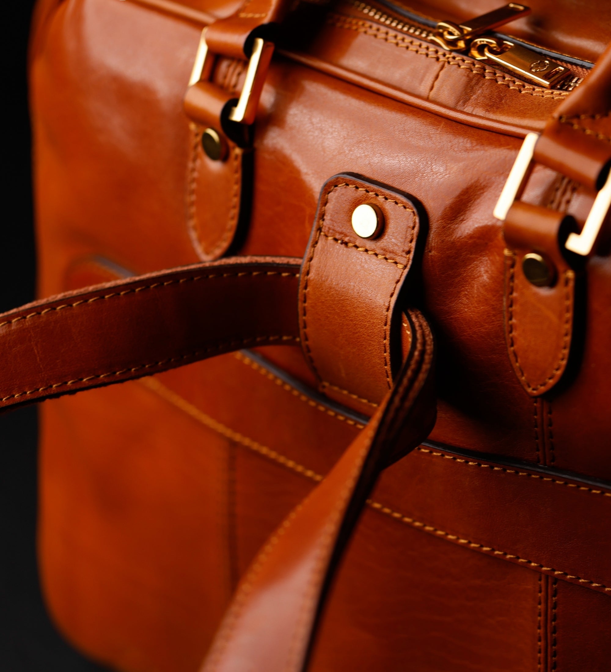 Borsa donna in pelle convertibile in zaino - A Farewell to Arms