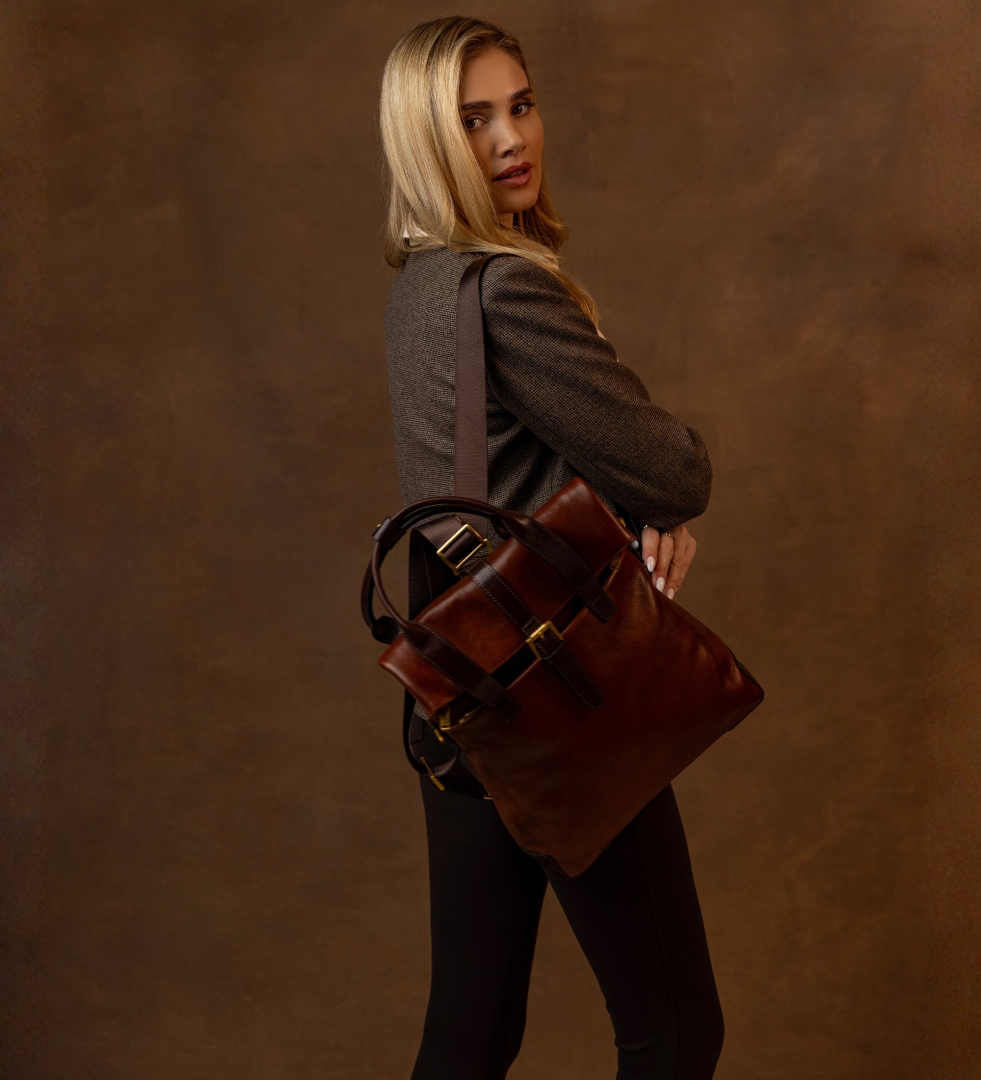 Zaino donna in pelle convertibile in borsa a spalla - The Awakening