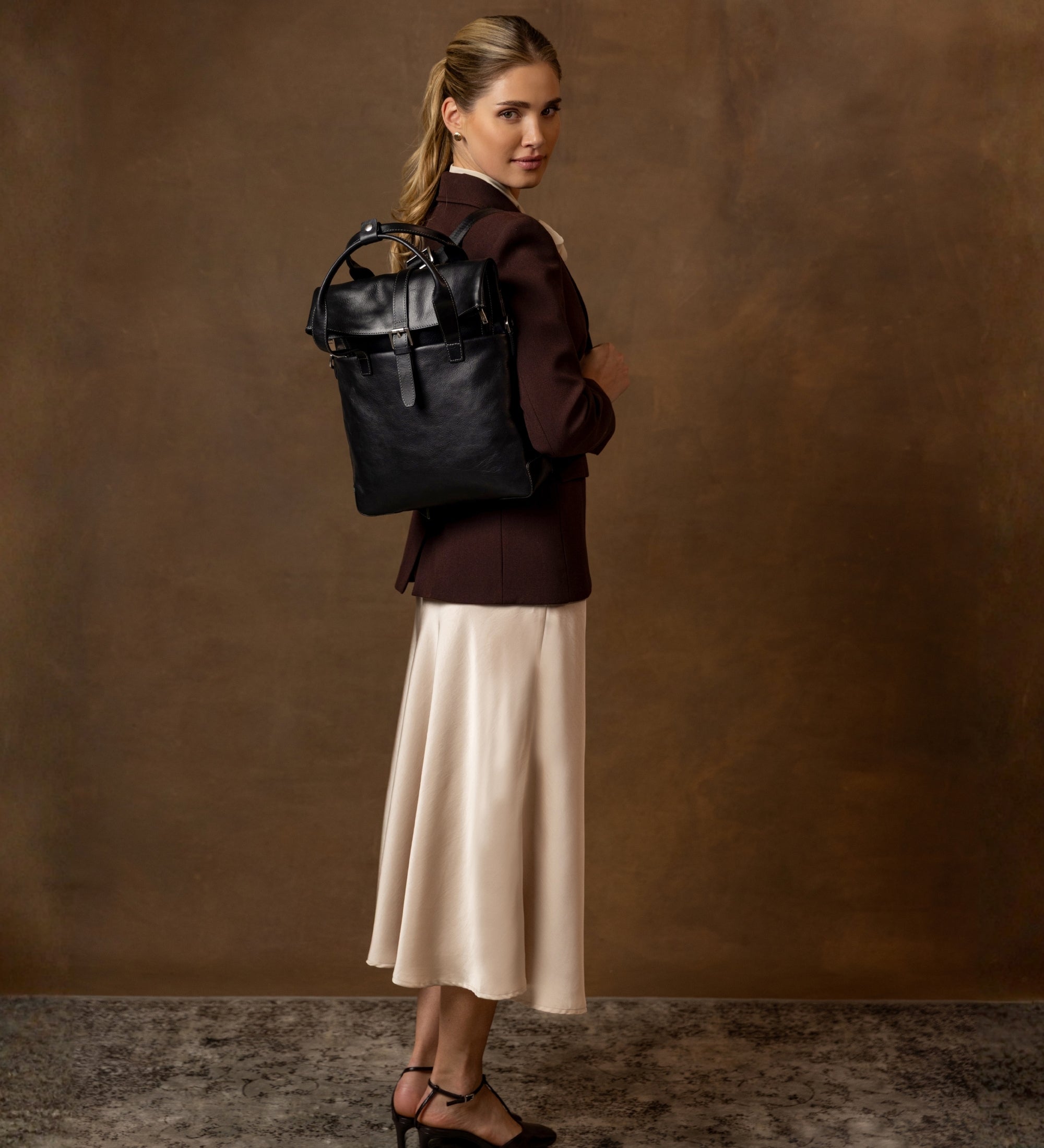 Zaino donna in pelle convertibile in borsa a spalla - The Awakening