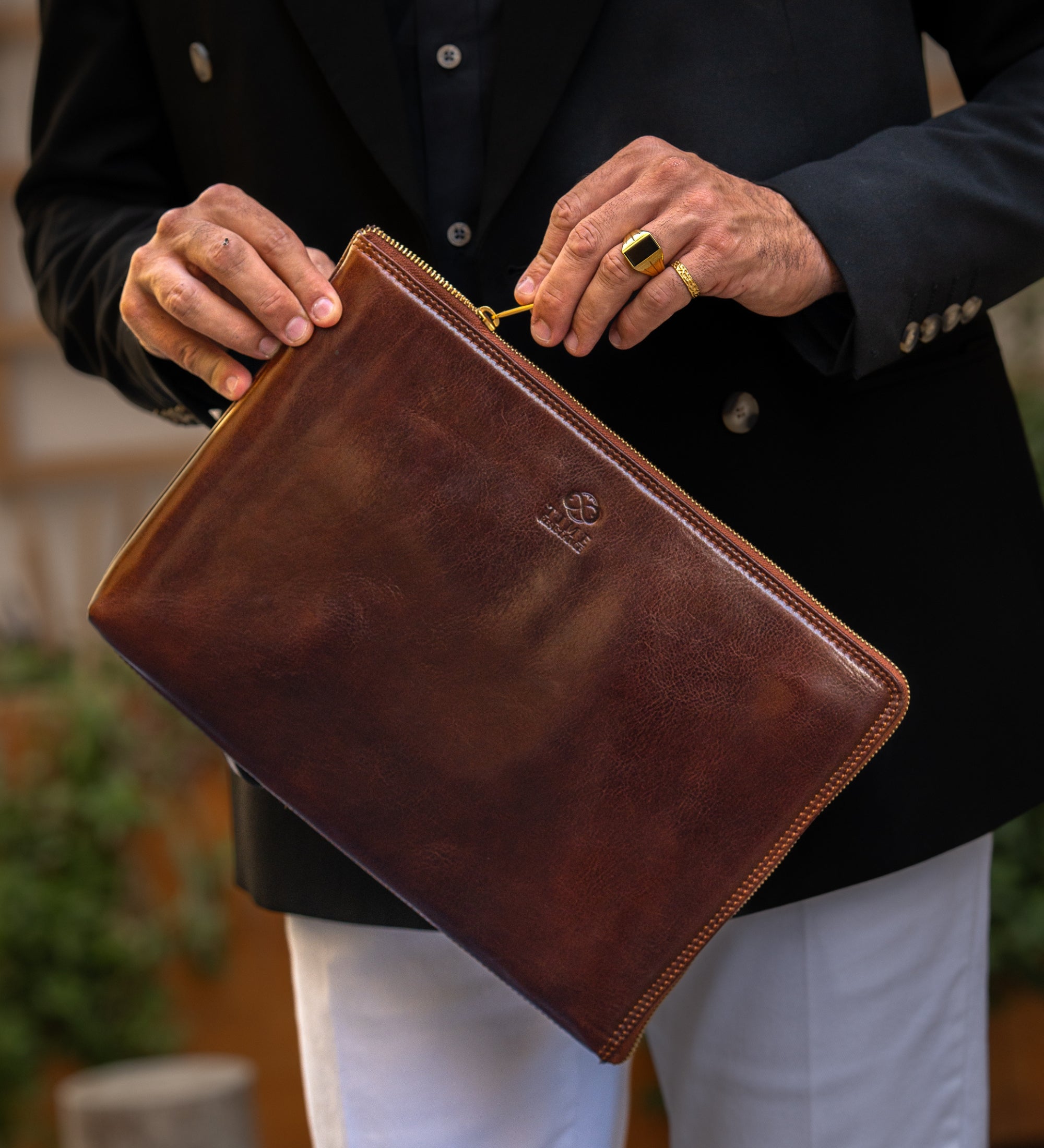 Maxi pochette in pelle uomo - The Brothers Karamazov