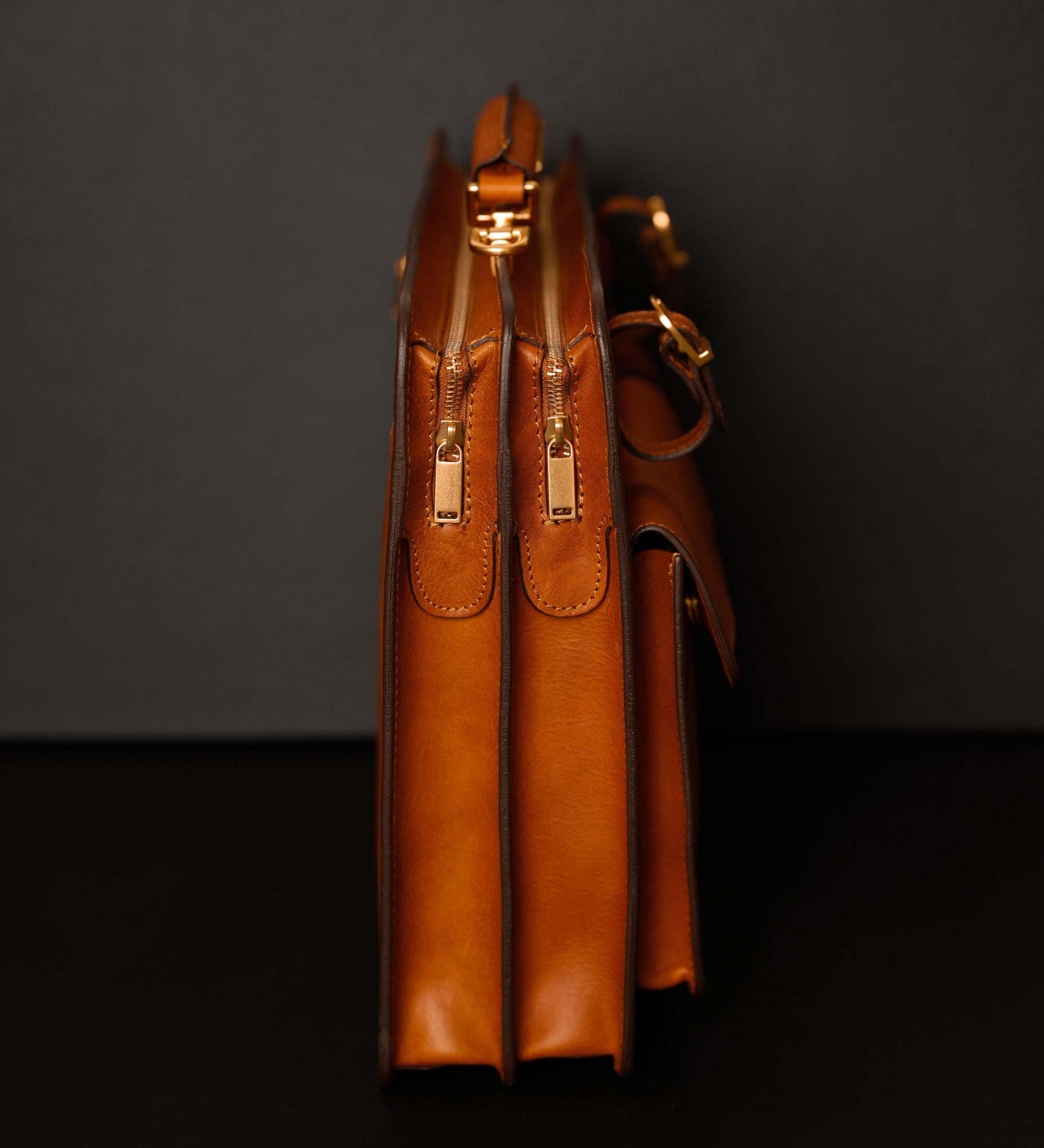 Borsa da lavoro a cartella con tracolla in pelle - The Prophet