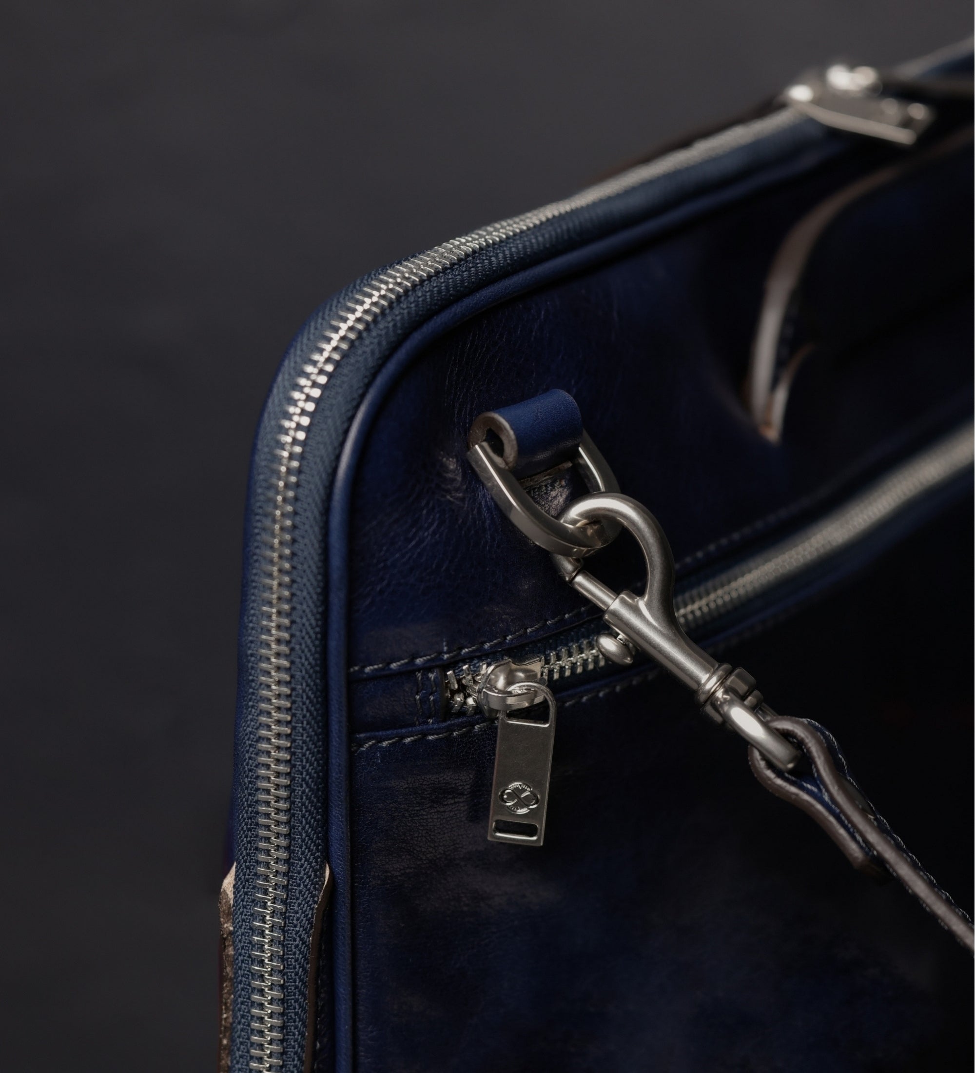 Cartella porta PC in pelle - Brave New World