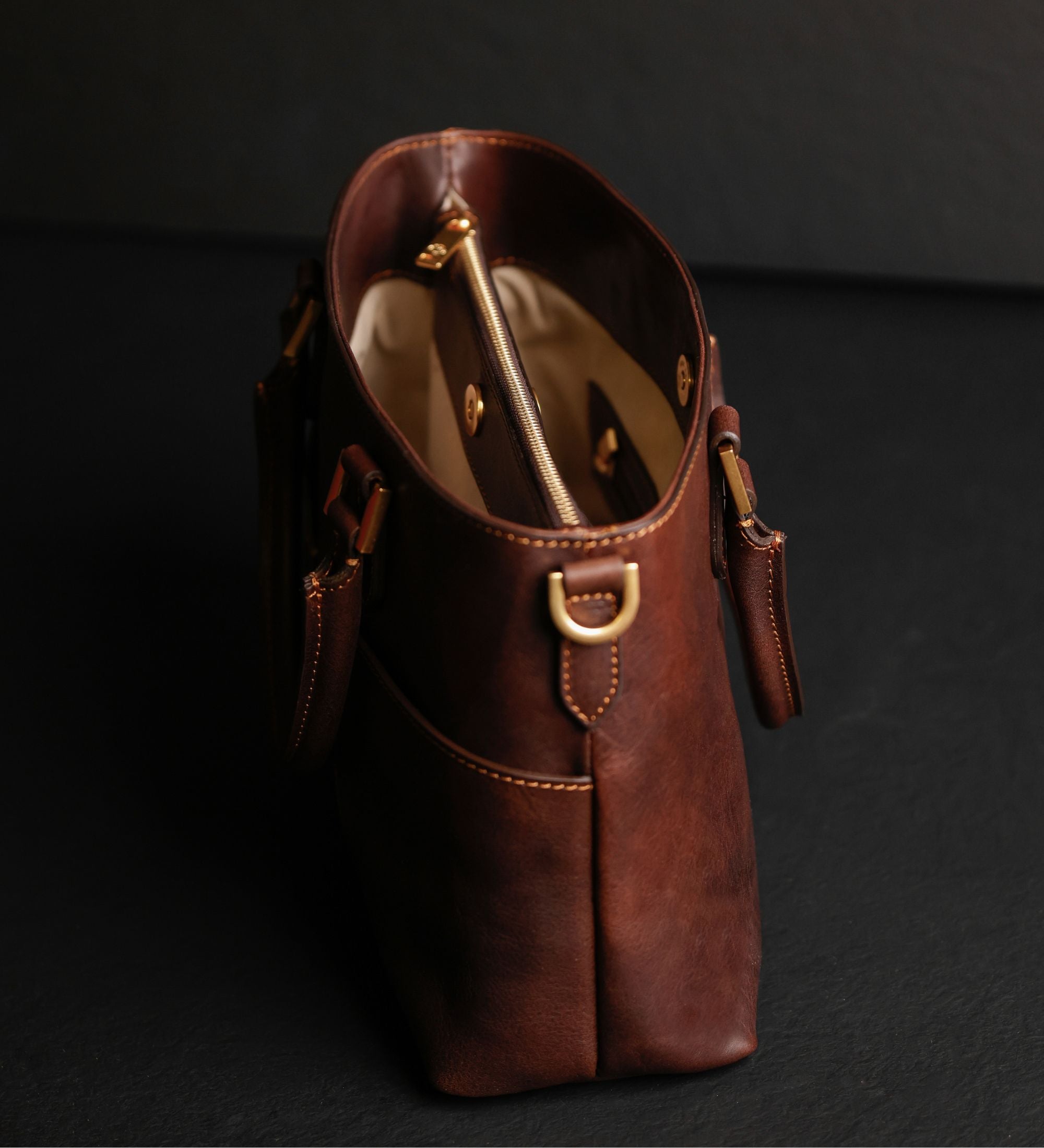 Borsa in pelle da donna a mano e a spalla - Camilla