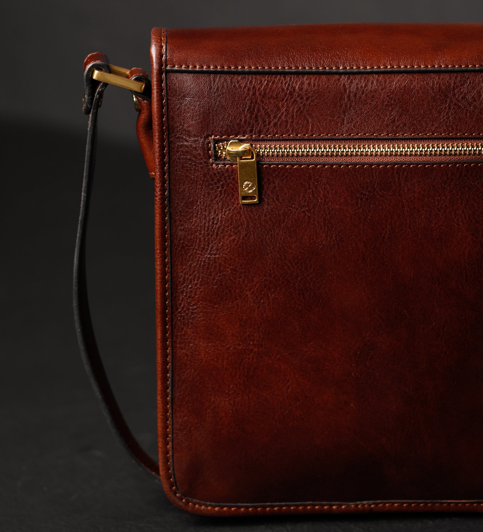 Borsa messenger piccola in pelle - On The Road