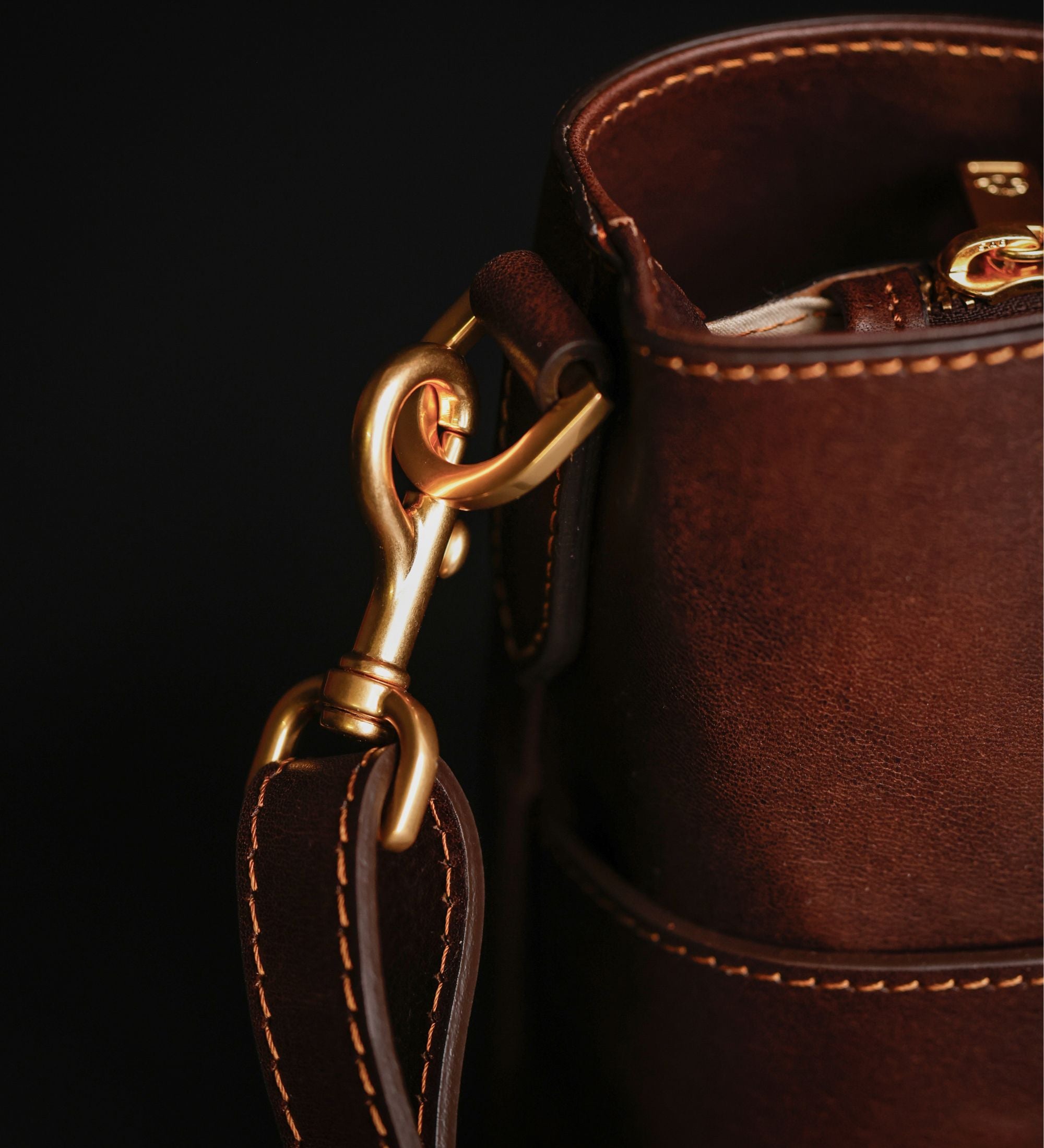 Borsa in pelle da donna a mano e a spalla - Camilla