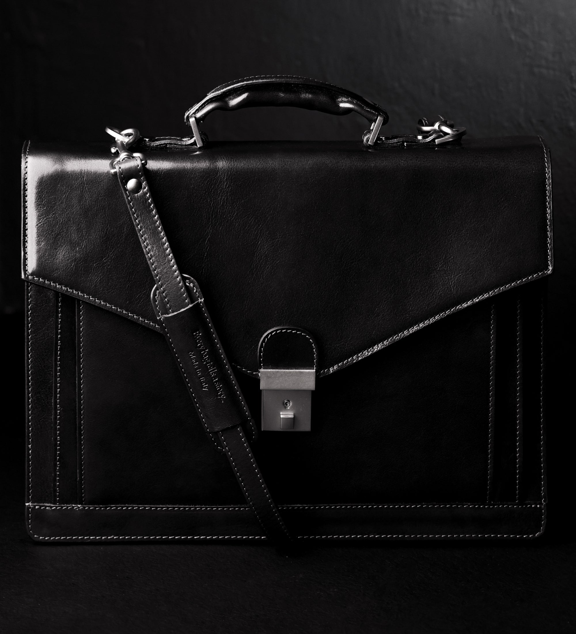 Cartella da lavoro in pelle dal design classico - The Magus