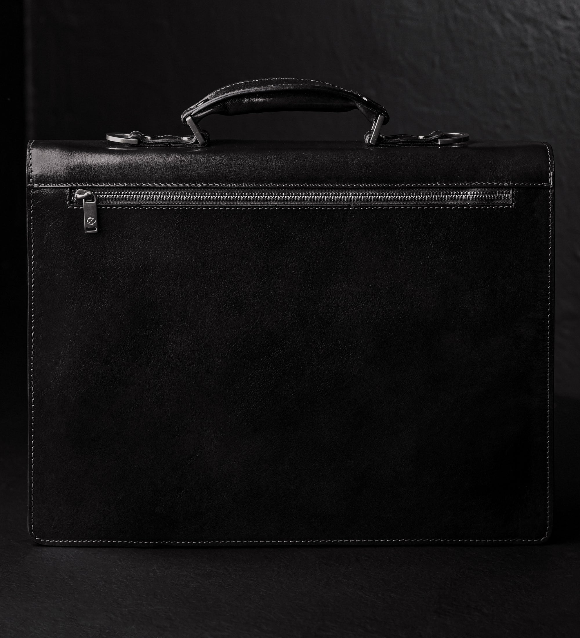 Cartella da lavoro in pelle dal design classico - The Magus