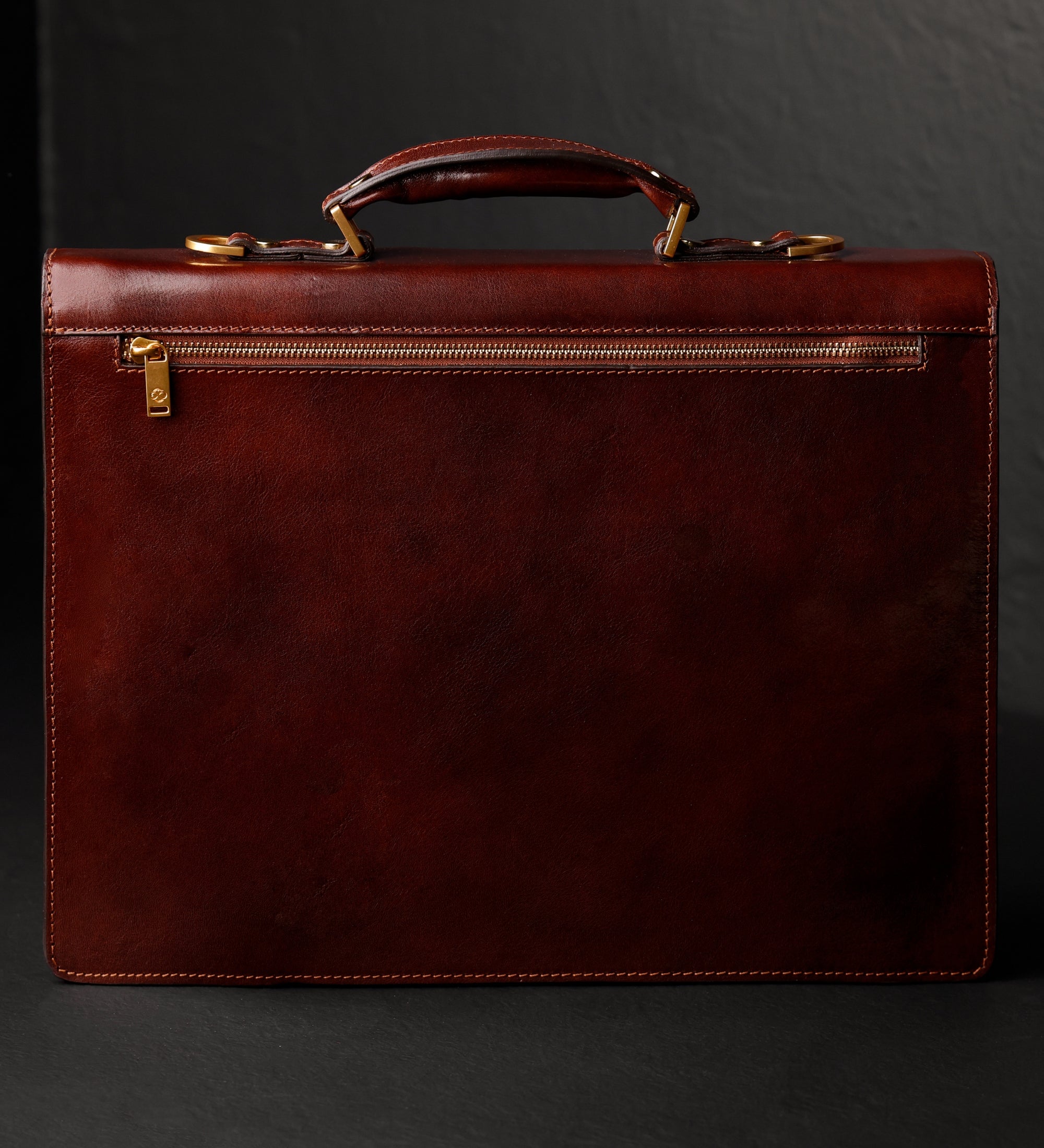 Cartella da lavoro in pelle dal design classico - The Magus